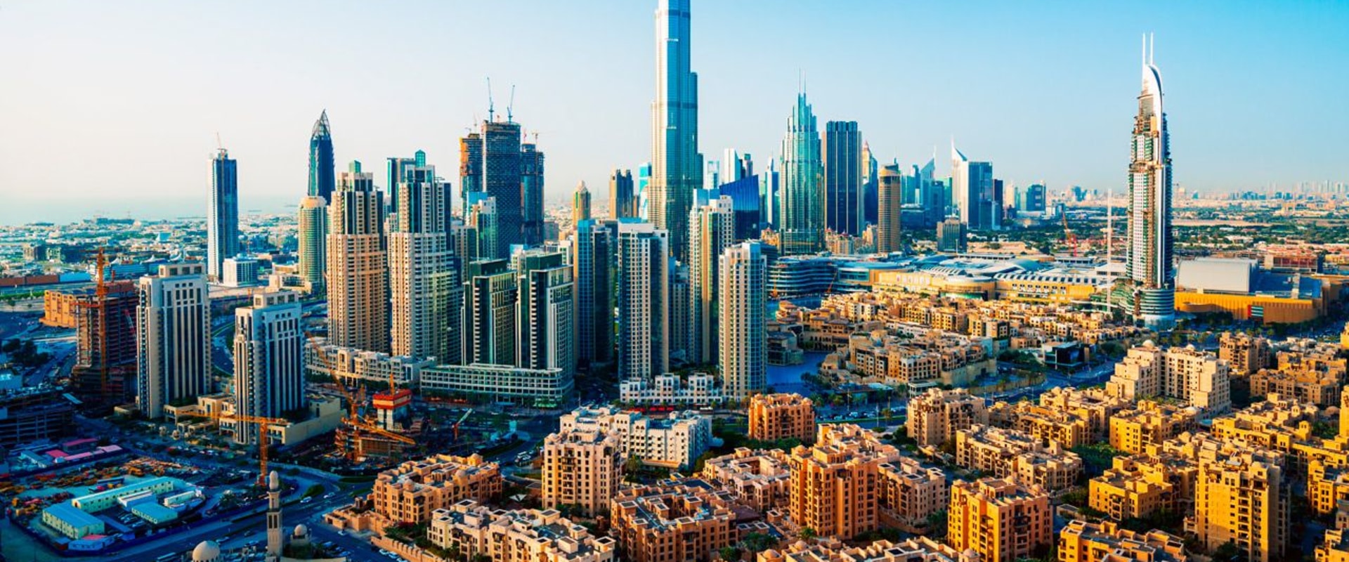 Can foreign company open bank account in dubai?