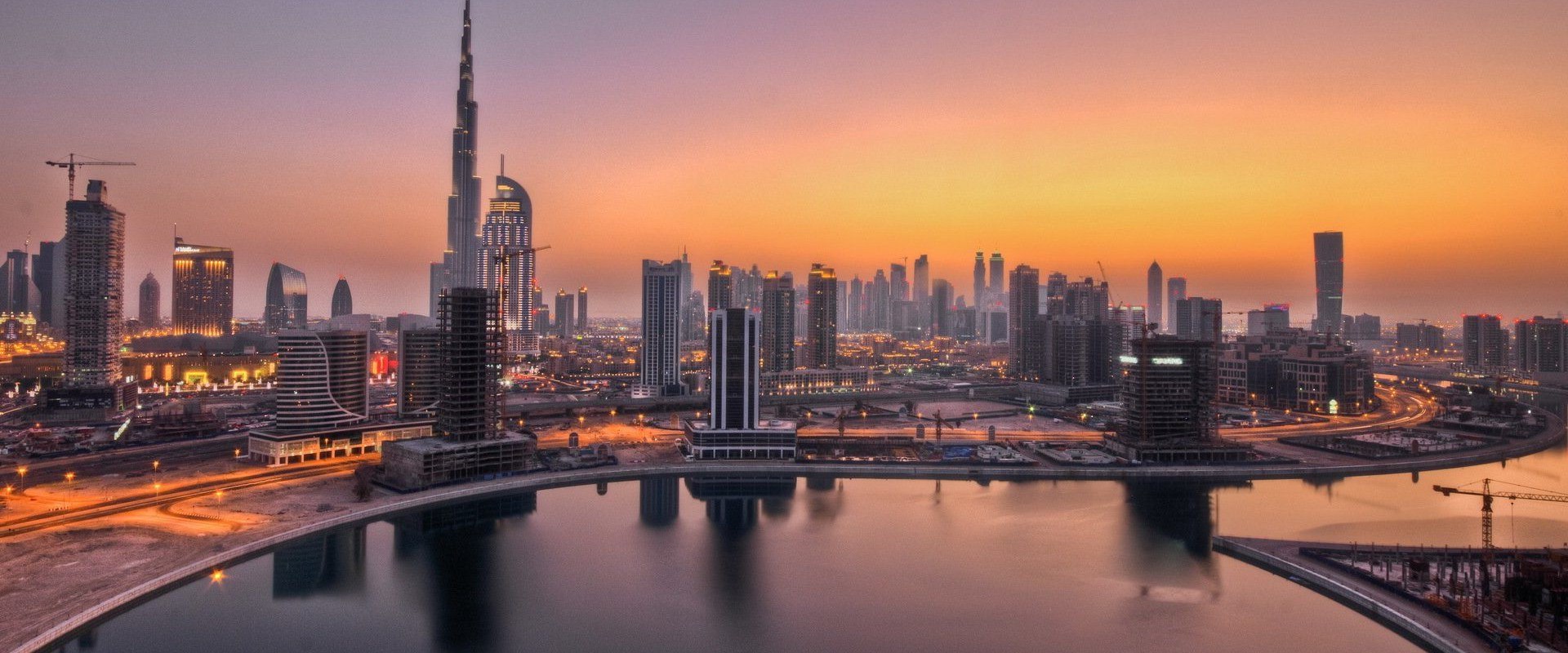 How many types of business are there in dubai?